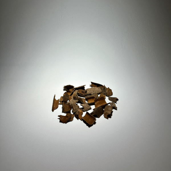 نفايح العود